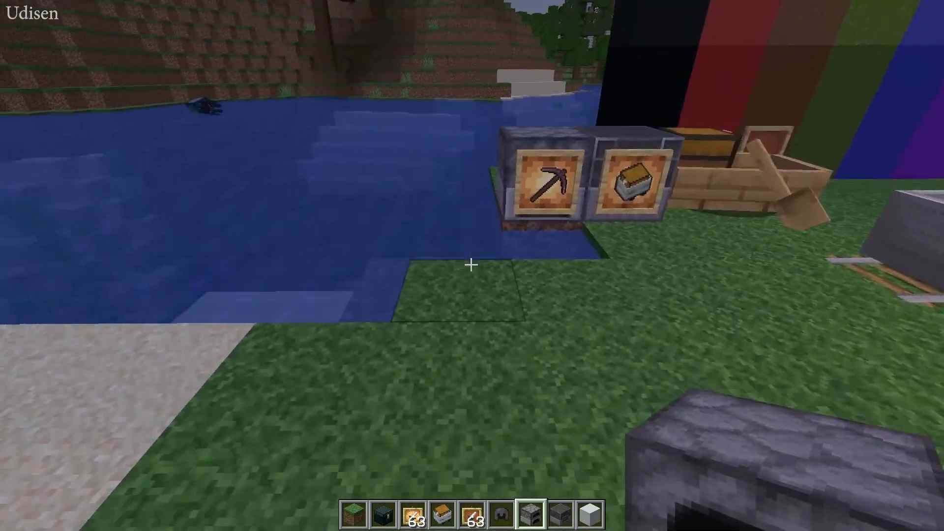How To Put An Item Frame On A Chest In Minecraft